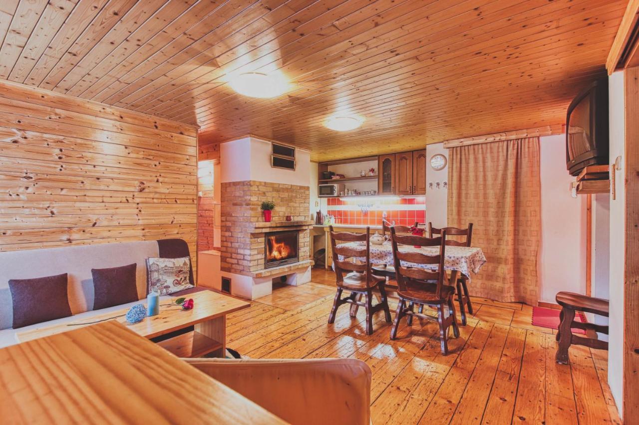 Apartman Kinskych Roznov pod Radhostem Ngoại thất bức ảnh